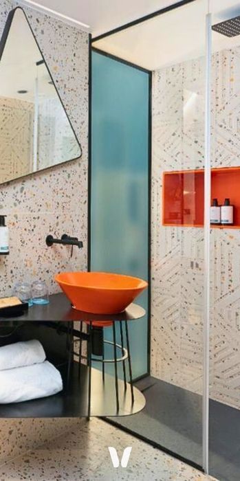 Cristalerias-en-Gran-Canaria-Vitecan-mampara-templado-hotel-boutique