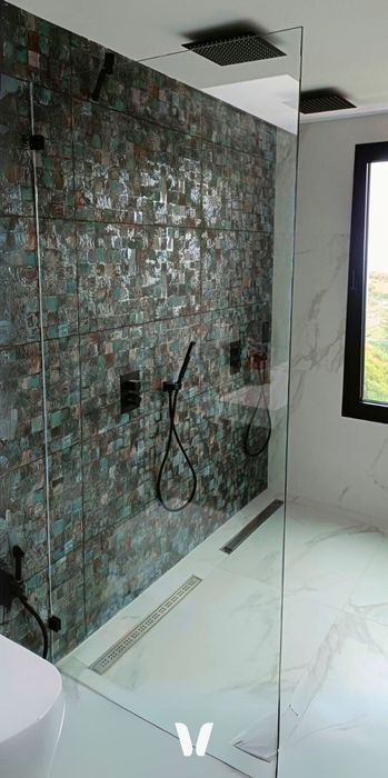 Cristalerias-en-Gran-Canaria-Vitecan-mampara-templado-vivienda-unifamiliar