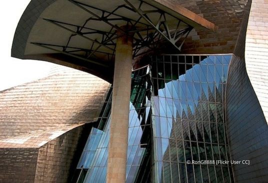 Cristalerias-en-Gran-Canaria-Vitecan-vidrio-curvado-MuseoGuggenheim