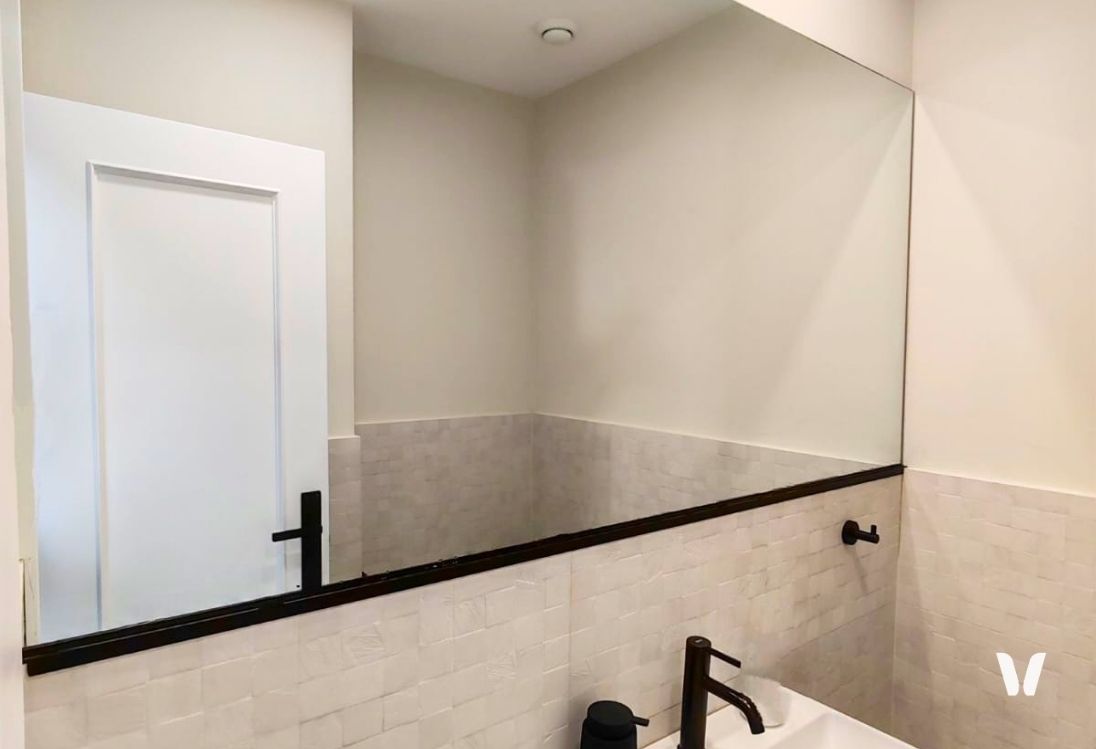 Cristalerias-en-Gran-Canaria-Vitecan-Espejos-a-Medida-para-ampliar-espacios